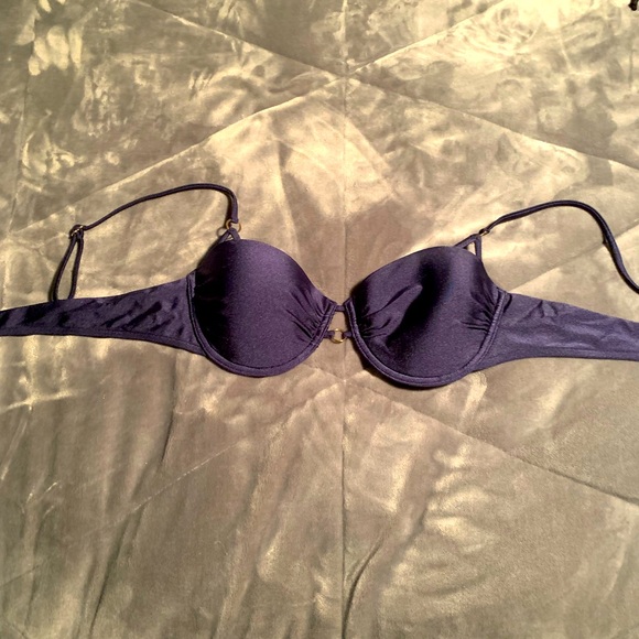 Victoria’s Secret bikini set